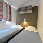 Georges D'oleron Resort *